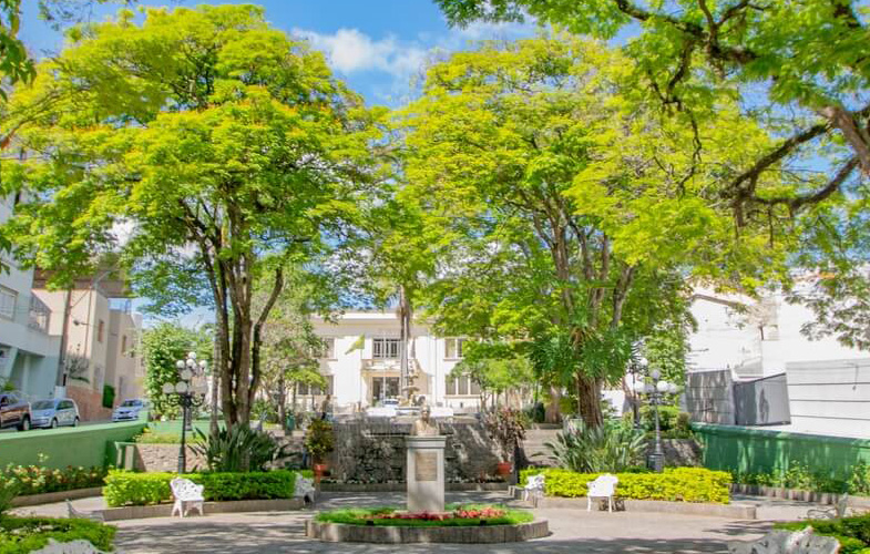 Fotos da cidade de Serra Negra - SP